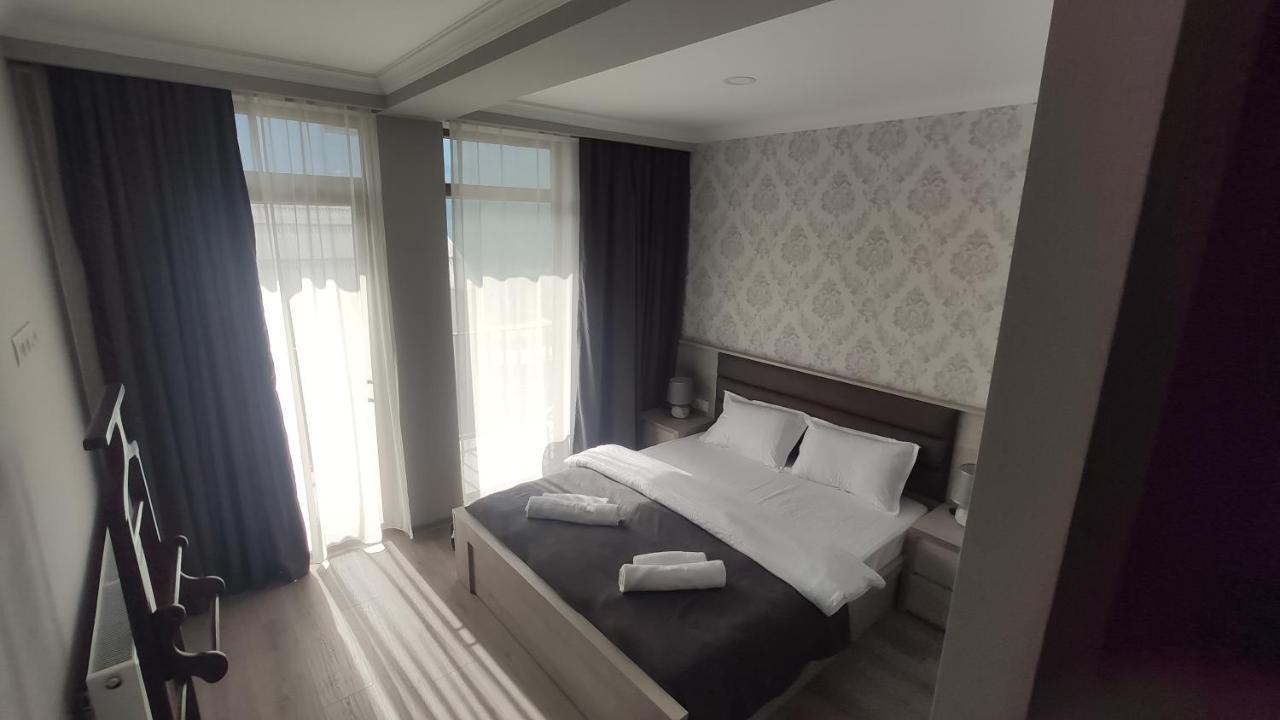 Prime Hotel Kazbegi Eksteriør billede