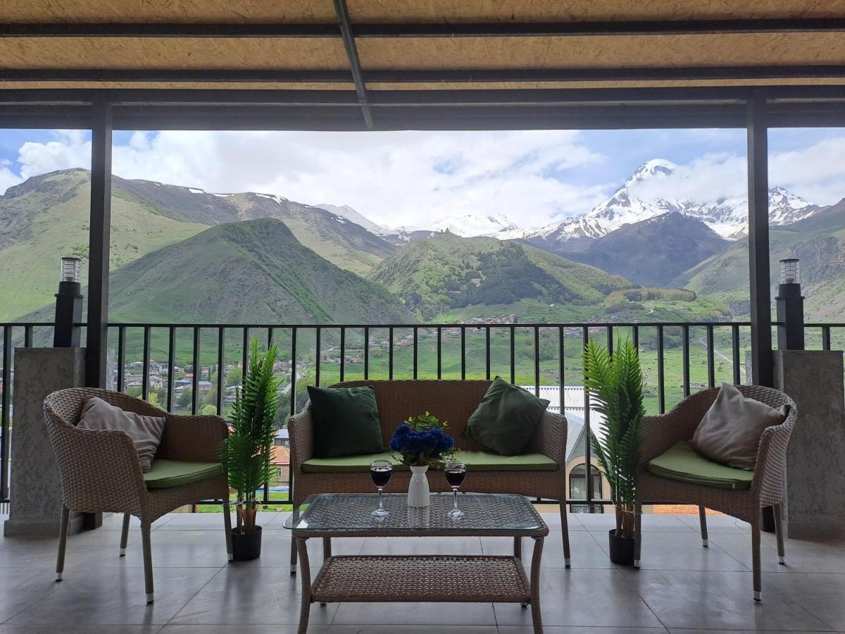 Prime Hotel Kazbegi Eksteriør billede